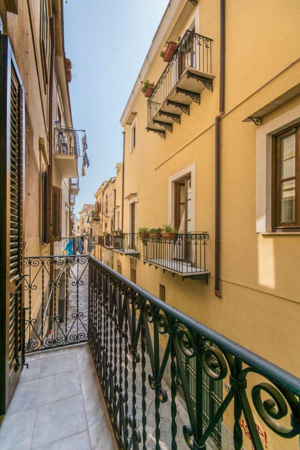 Sheralkes Bed&Breakfast Palermo Exteriör bild